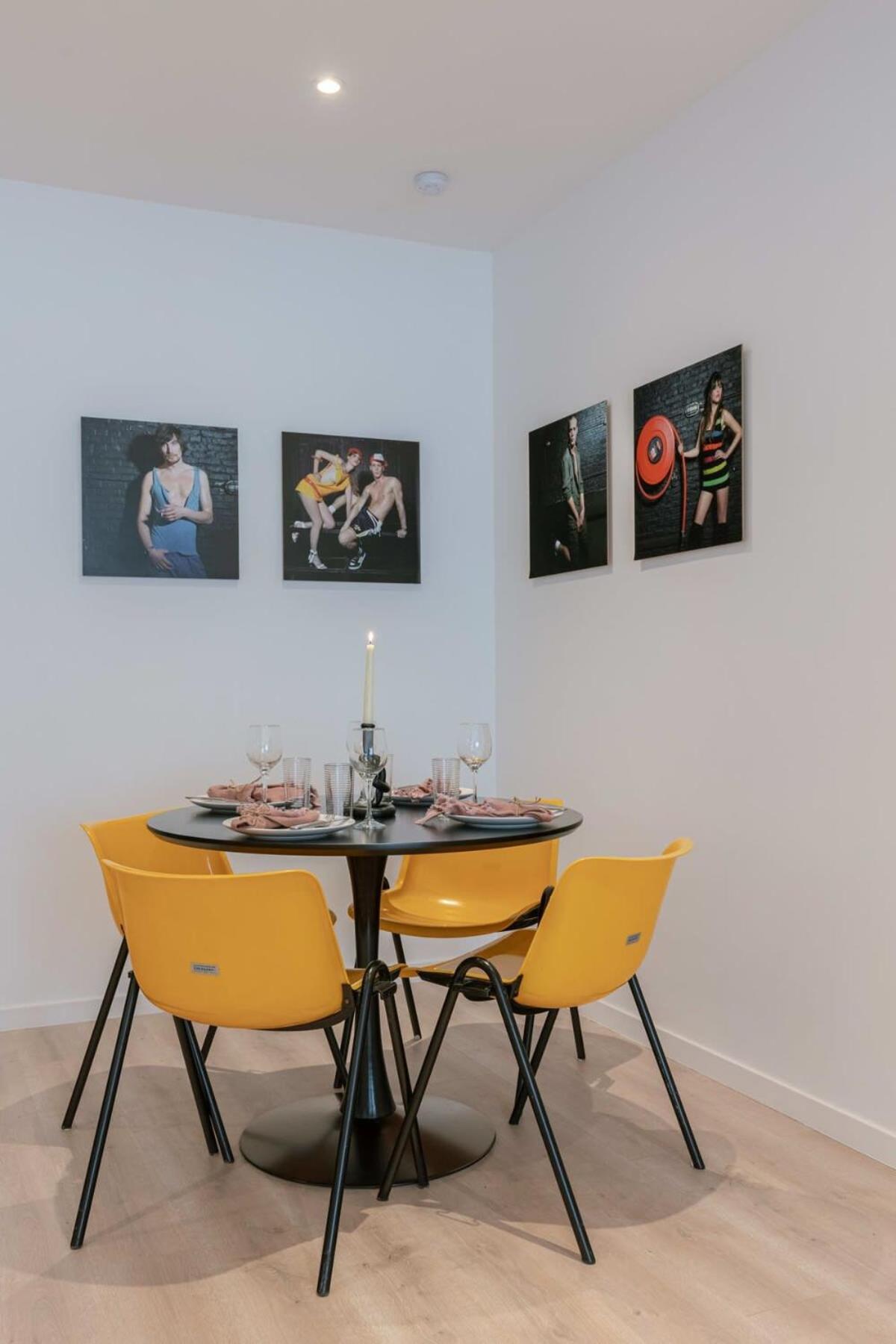 Colorful Pop Apartment In The Heart Of Antwerpen Buitenkant foto
