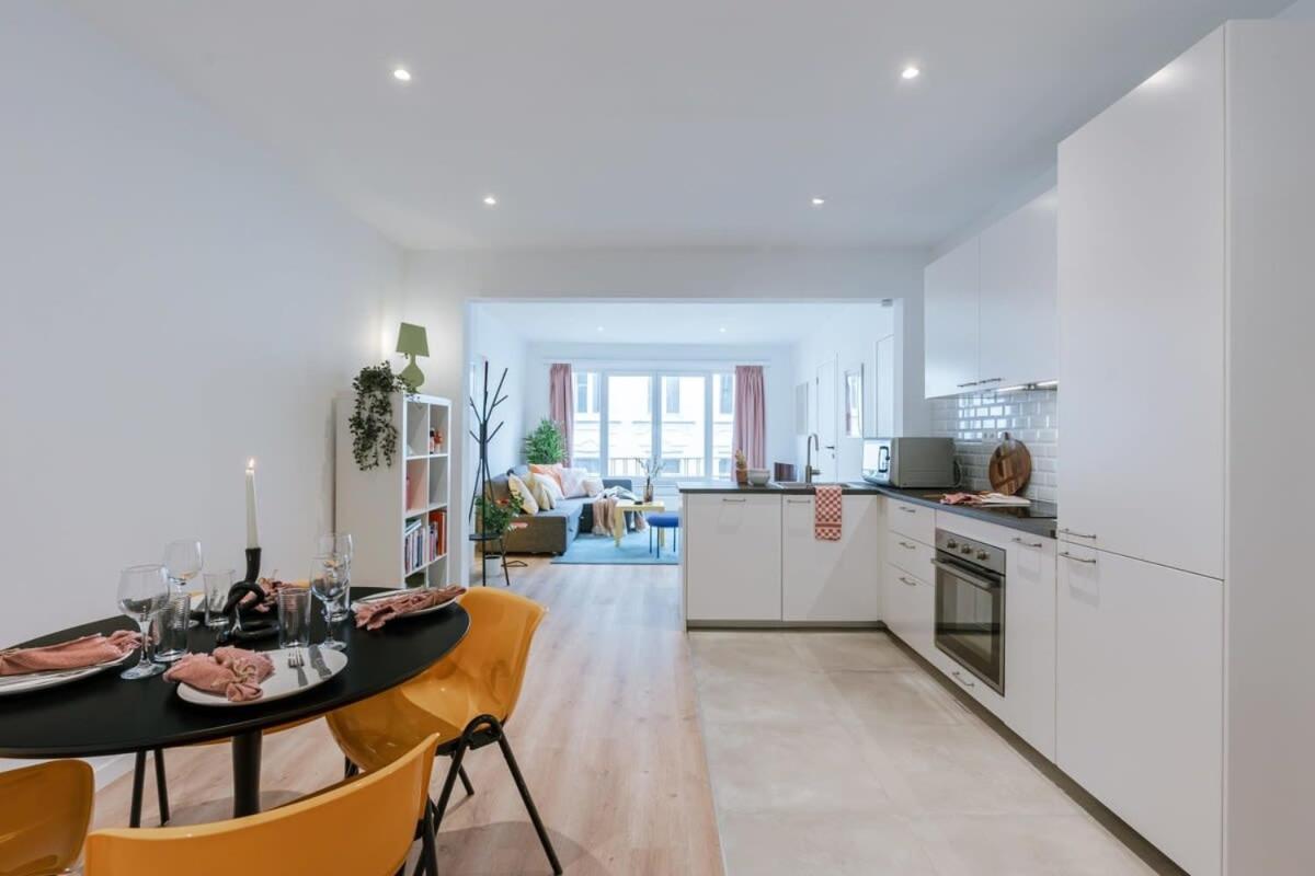 Colorful Pop Apartment In The Heart Of Antwerpen Buitenkant foto