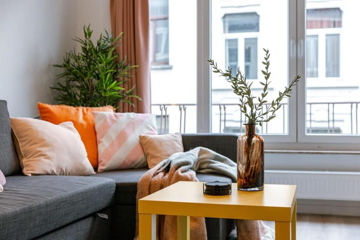 Colorful Pop Apartment In The Heart Of Antwerpen Buitenkant foto