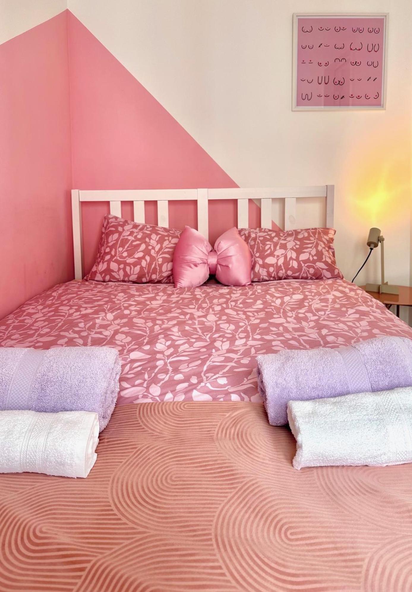 Colorful Pop Apartment In The Heart Of Antwerpen Buitenkant foto